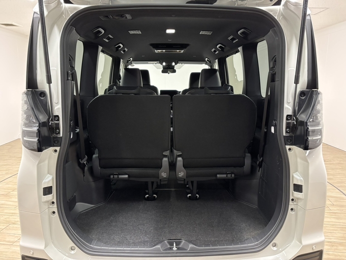 ノーマルプラン：ミドルサイズミニバンクラス7～8人乗り♪　禁煙指定　※車種指定画像